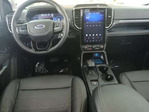 Certified 2024 Ford Ranger Lariat w/ Advanced Towing Package image 19