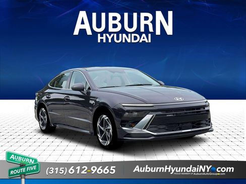 New 2026 Hyundai Sonata SEL FWD image 11