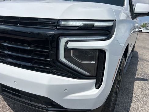 New 2026 Chevrolet Suburban RST w/ Comfort Package AWD/4WD image 9