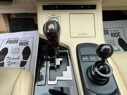 Used 2015 Lexus ES 350 w/ Premium Package image 39