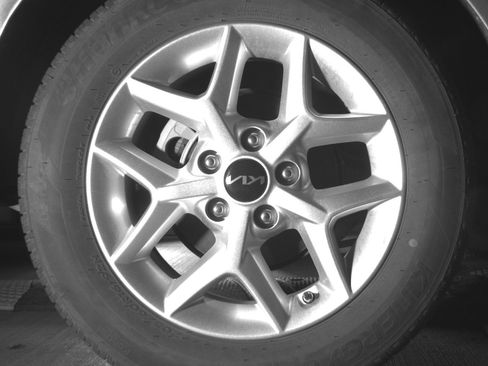 Used 2025 Kia Soul LX w/ LX Technology Package FWD image 15
