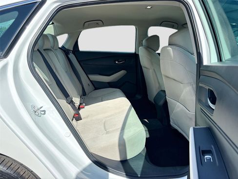 Certified 2024 Honda Accord LX image 28
