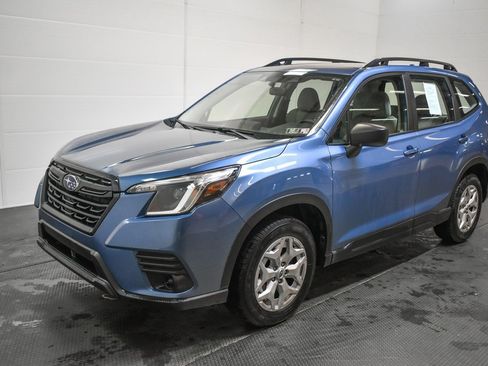 Used 2022 Subaru Forester image 3
