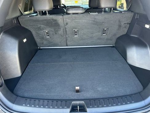 Used 2026 Chevrolet Equinox LT w/ Convenience Package II image 18