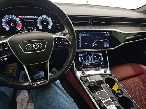 Used 2021 Audi S6 Premium Plus w/ S Sport Package image 13