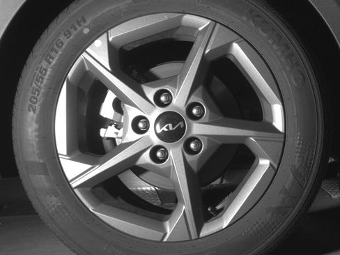 Used 2025 Kia K4 FWD image 15