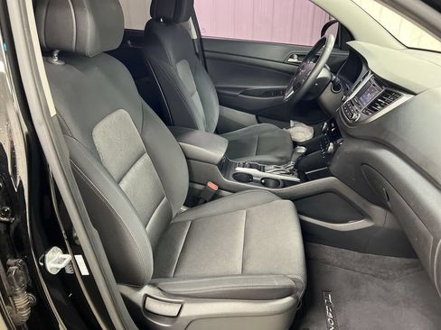 Used 2017 Hyundai Tucson Sport w/ Cargo Package FWD image 21