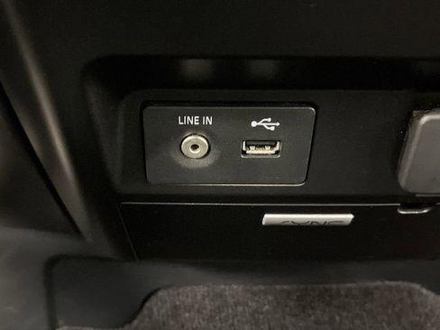 Used 2015 Ford F150 XLT w/ Equipment Group 301A Mid image 21