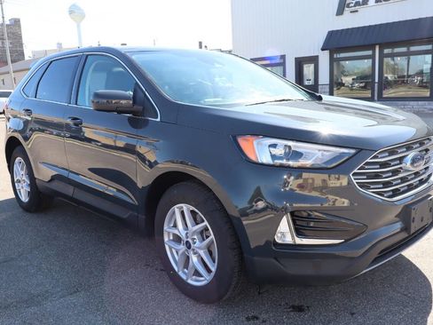 Used 2021 Ford Edge SEL w/ Convenience Package AWD/4WD image 2
