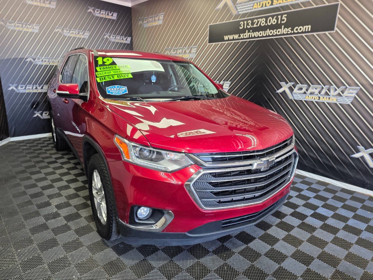 Used 2019 Chevrolet Traverse LT FWD image 6