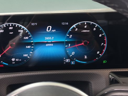 Certified 2022 Mercedes-Benz A 220 4MATIC image 19
