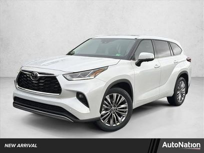 New 2026 Toyota Highlander Platinum