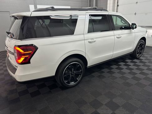 Used 2024 Ford Expedition Max Limited AWD/4WD image 10