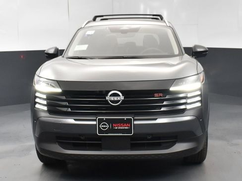 New 2026 Nissan Kicks SR w/ Illumination Package FWD image 2