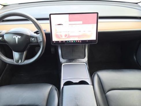 Used 2022 Tesla Model 3 Long Range AWD/4WD image 10