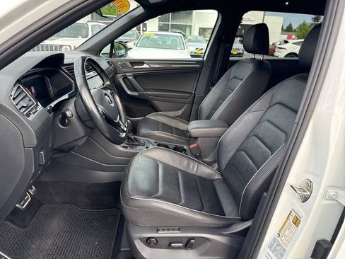 Used 2020 Volkswagen Tiguan SEL Premium R-Line AWD/4WD image 15