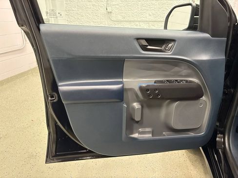Used 2025 Ford Maverick Lobo AWD/4WD image 16