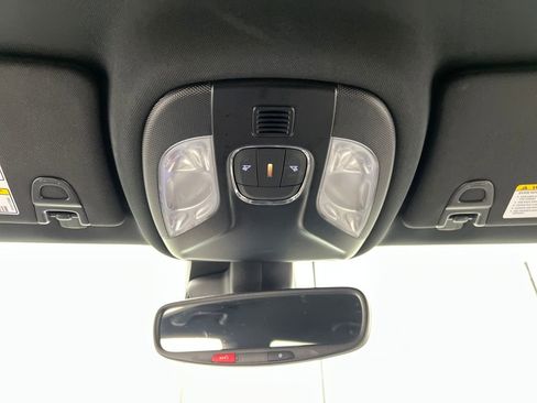 Used 2025 Jeep Compass Trailhawk AWD/4WD image 57