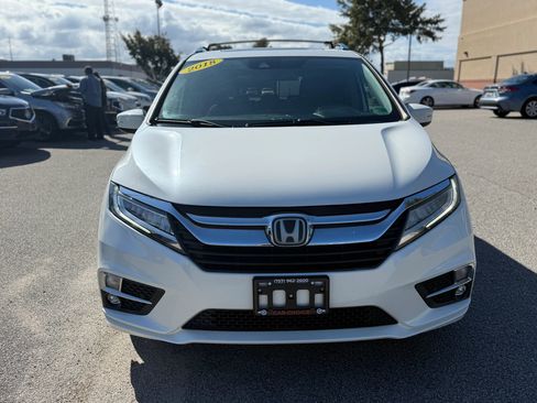 Used 2018 Honda Odyssey Touring image 4