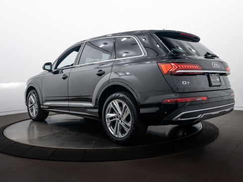 Certified 2023 Audi Q7 2.0T Premium w/ Convenience Package AWD/4WD image 5