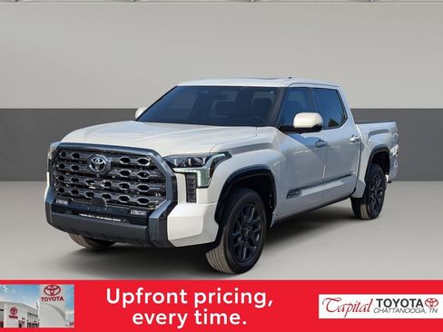 Used 2025 Toyota Tundra Platinum AWD/4WD image 4
