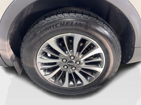 Used 2022 Lincoln Nautilus Reserve image 85