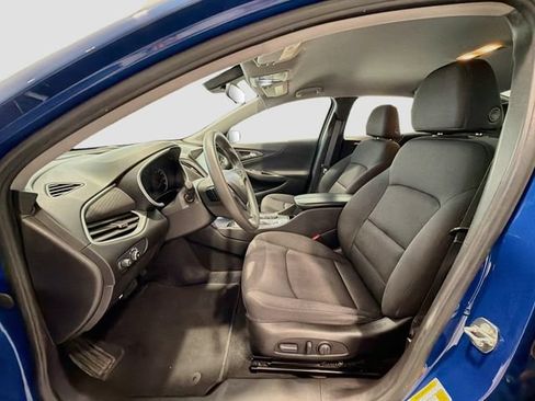 Used 2023 Chevrolet Malibu LT FWD image 18