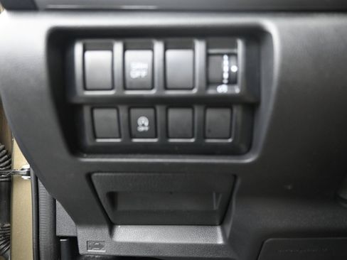Used 2024 Subaru Forester Premium AWD/4WD image 12