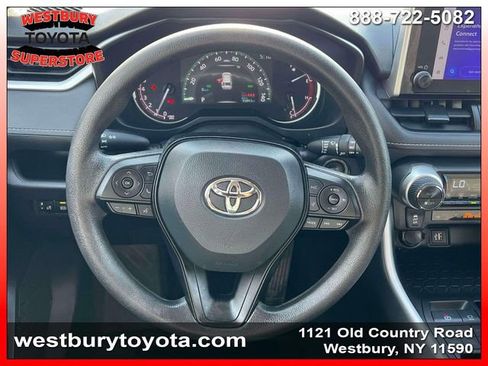 Certified 2025 Toyota RAV4 XLE AWD/4WD image 18
