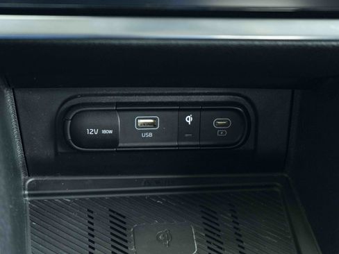 Used 2023 Kia Sportage EX FWD image 35