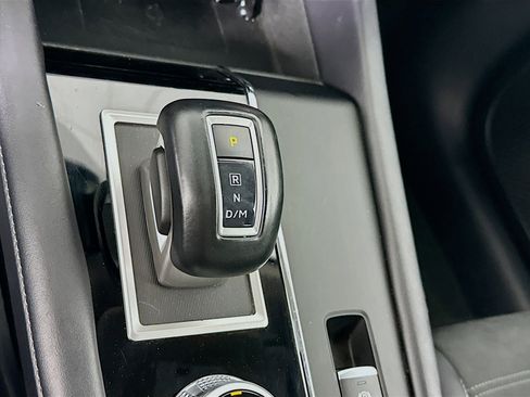Used 2024 Mitsubishi Outlander SE FWD image 25
