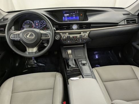 Used 2016 Lexus ES 350 image 22