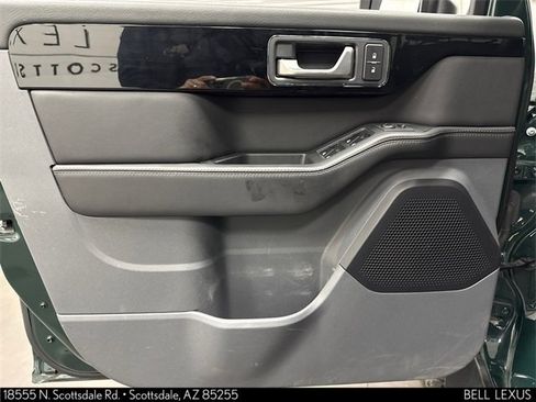 Used 2024 INEOS Grenadier Fieldmaster Edition image 6