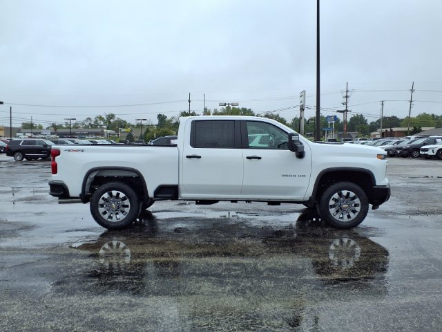 New 2026 Chevrolet Silverado 2500 Custom w/ Custom Value Package AWD/4WD image 2
