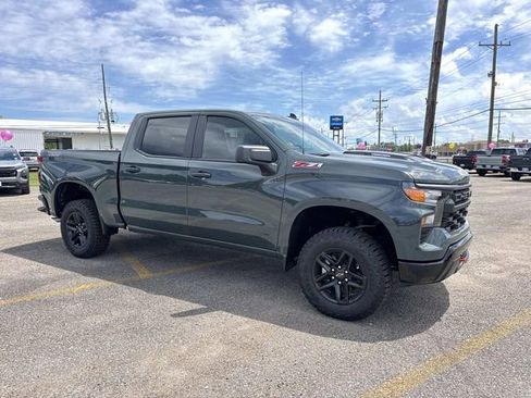 New 2026 Chevrolet Silverado 1500 Custom Trail Boss AWD/4WD image 6