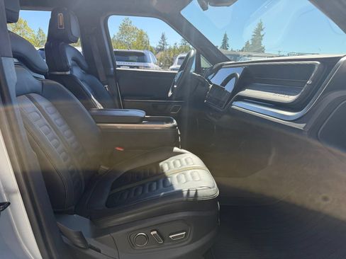 Used 2023 Rivian R1T Adventure AWD/4WD image 24