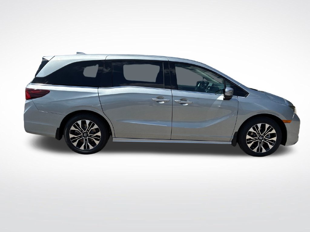 New 2026 Honda Odyssey Elite image 2