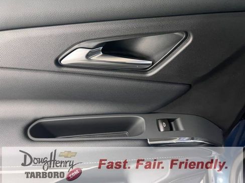 New 2026 Chevrolet Traverse LT w/ Driver Confidence Package FWD image 32