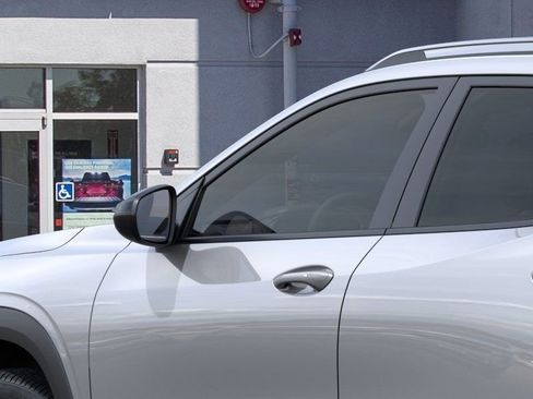 New 2026 Chevrolet Trax ACTIV image 13