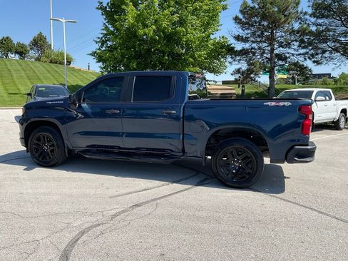 Used 2023 Chevrolet Silverado 1500 Custom AWD/4WD image 4