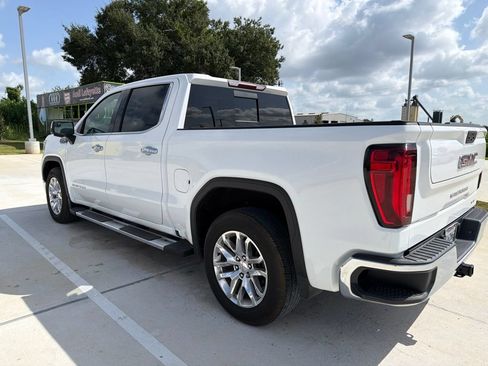 Used 2021 GMC Sierra 1500 SLT w/ SLT Premium Package RWD image 6