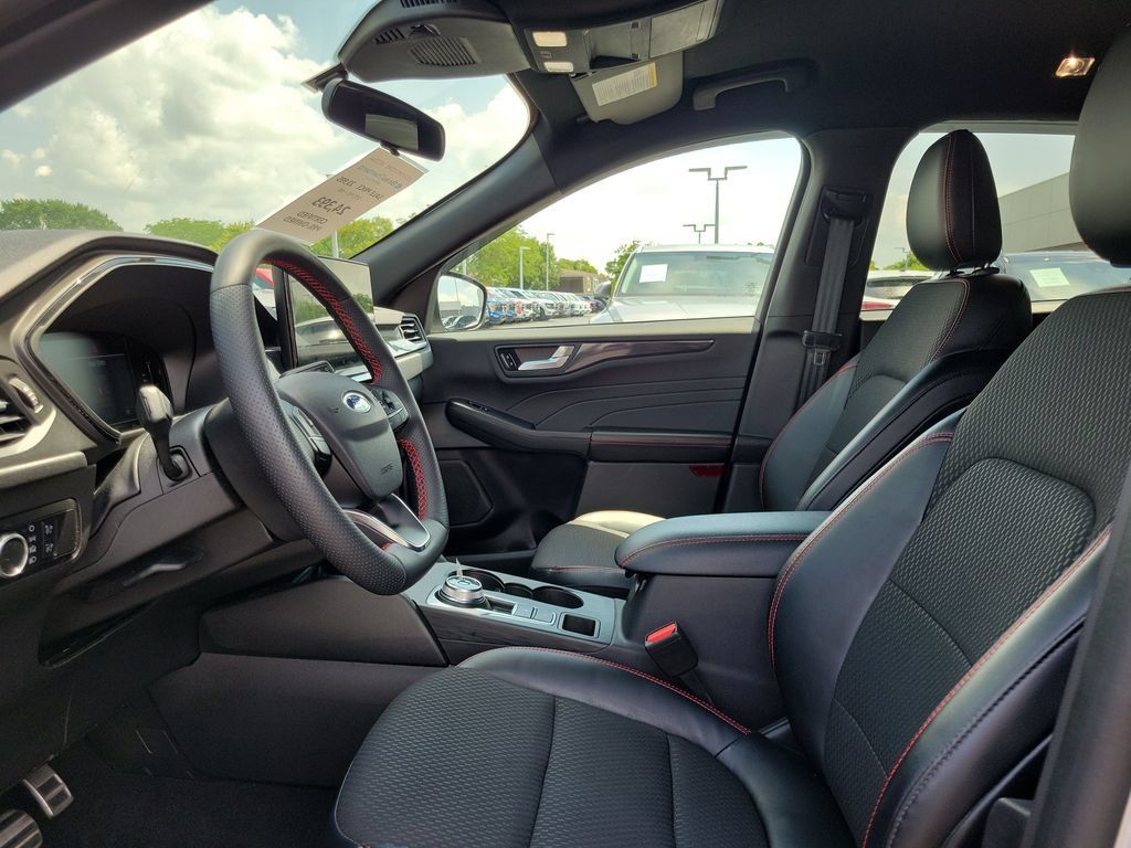 Certified 2023 Ford Escape ST-Line FWD image 18