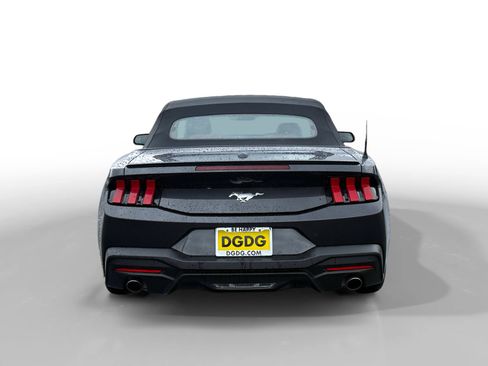 Used 2024 Ford Mustang Premium image 4