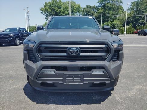 New 2026 Toyota Tacoma SR5 AWD/4WD image 12