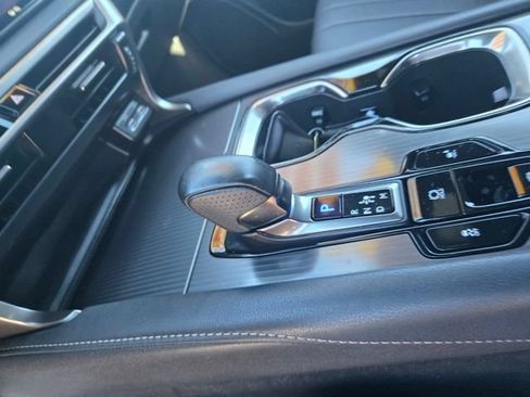 Used 2024 Lexus RX 500h F Sport w/ Convenience Package AWD/4WD image 17