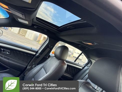 Used 2018 Ford Taurus SEL w/ Equipment Group 201A image 4