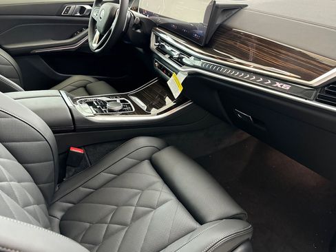 Used 2026 BMW X5 sDrive40i image 27