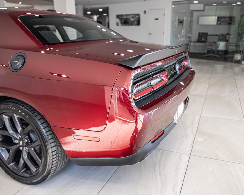 Used 2021 Dodge Challenger R/T w/ Blacktop Package RWD image 14