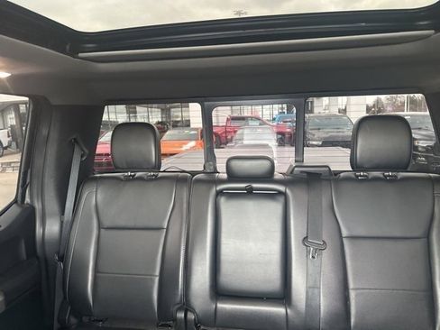 Used 2019 Ford F350 Lariat image 26