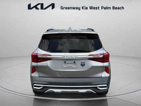 Used 2023 Kia Seltos EX AWD/4WD image 6